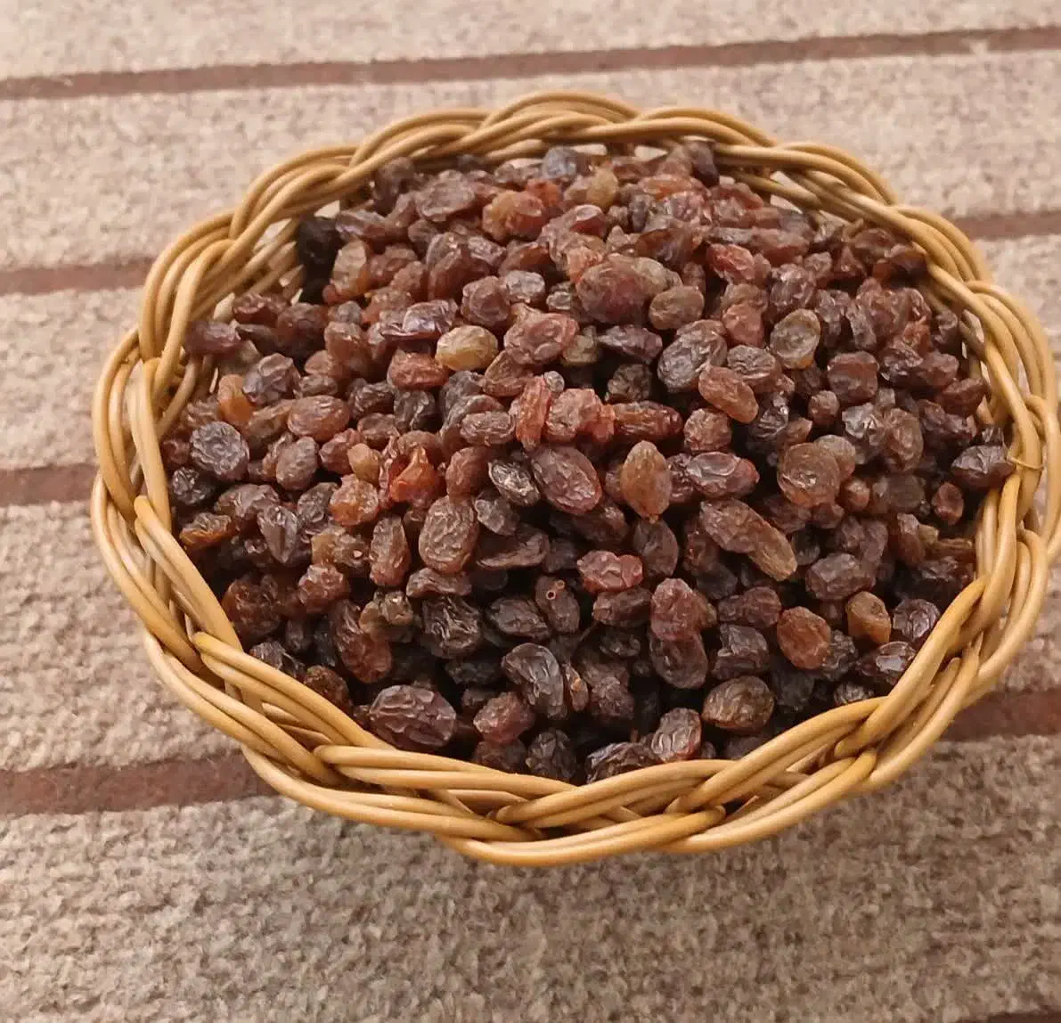 مویز و کشمش پلویی|خوردنی و آشامیدنی|بروجرد, |دیوار