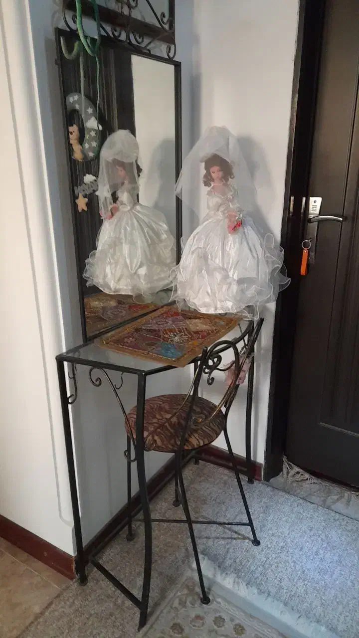 ایینه|آینه|شاهرود, |دیوار