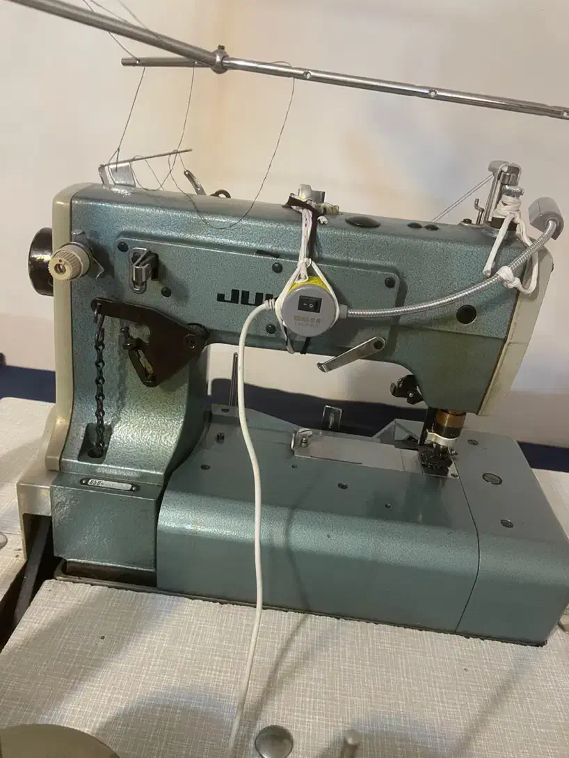 فروش کلی یا تکی تمامی تجهیزات تولیدی پوشاک|چرخ خیاطی و ریسندگی|آباده, |دیوار