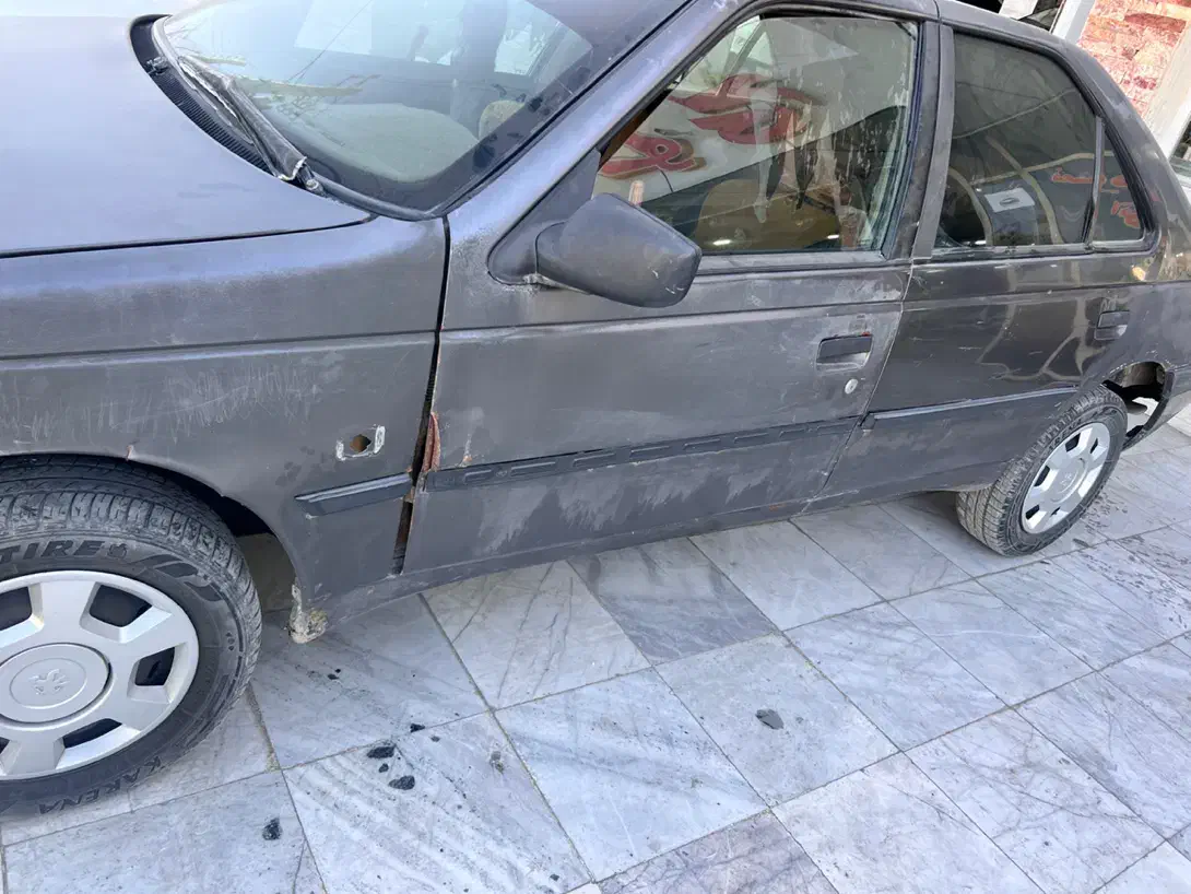 پژو مدل ۸۳|خودرو سواری و وانت|ایرانشهر, |دیوار