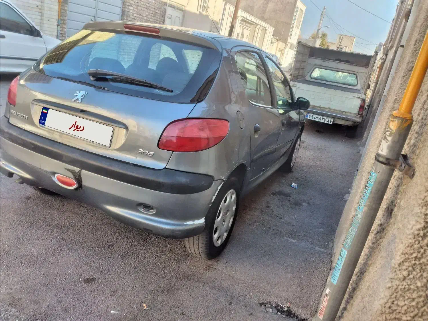 پژو ۲۰۶ مدل ۸۴ ثیپ ۳ سالم و تمیز|خودرو سواری و وانت|زنجان, |دیوار