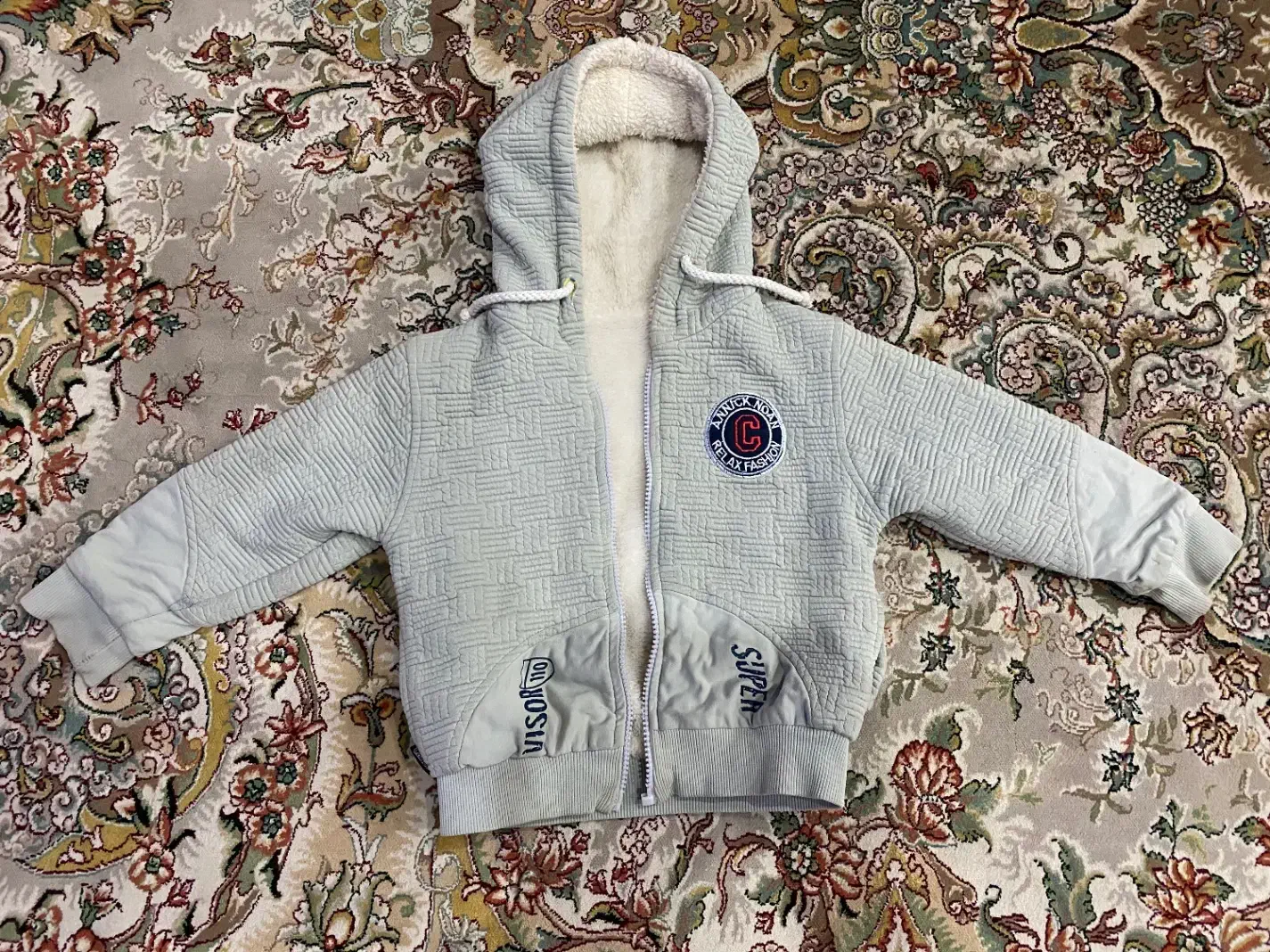 ست گرمکن کودک|کفش و لباس بچه|رشت, امین الضرب|دیوار