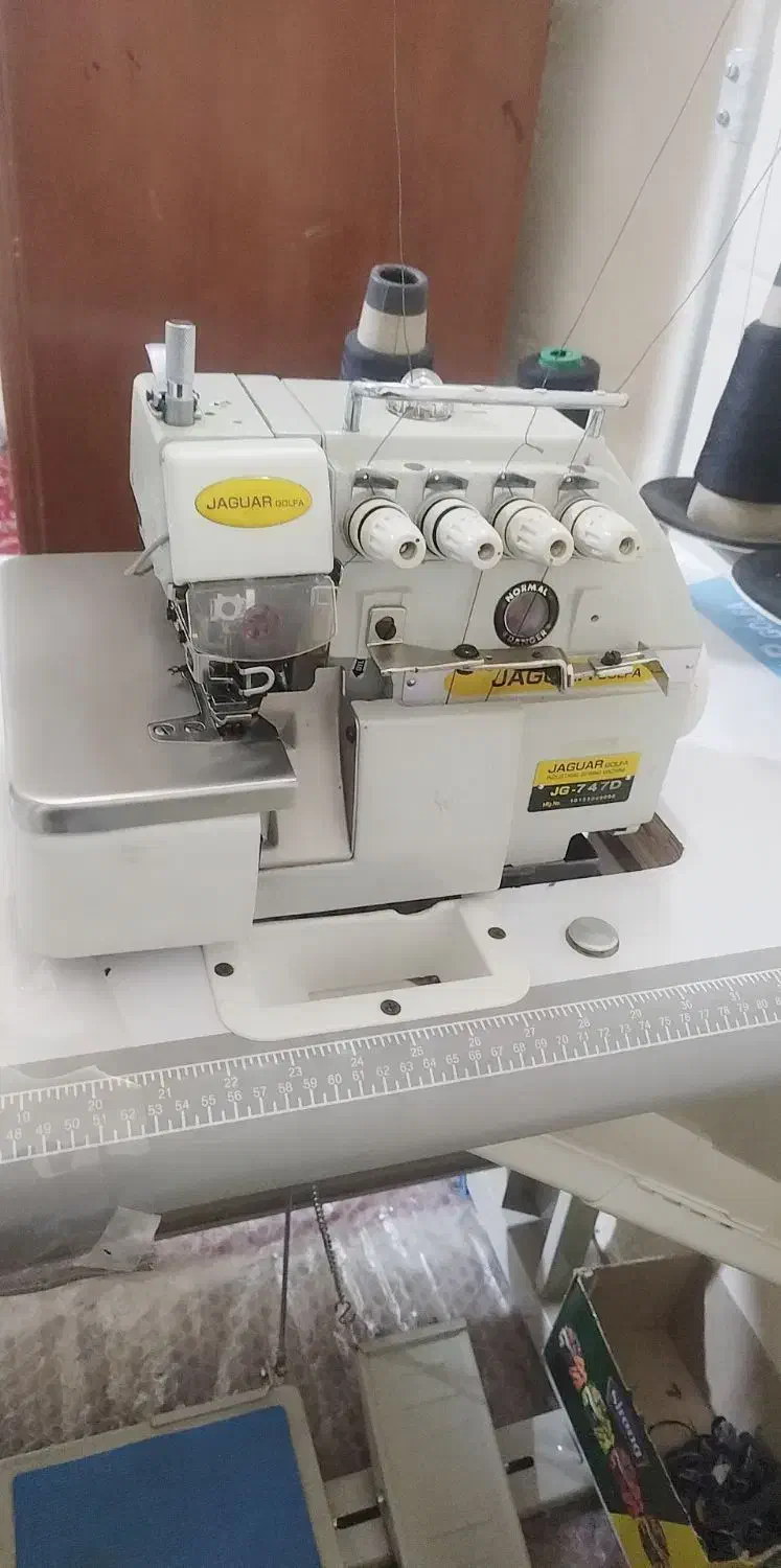 چرخ سردوز چهار نخ جکوار|چرخ خیاطی و ریسندگی|سبزوار, قلعه‌نو دهزار|دیوار