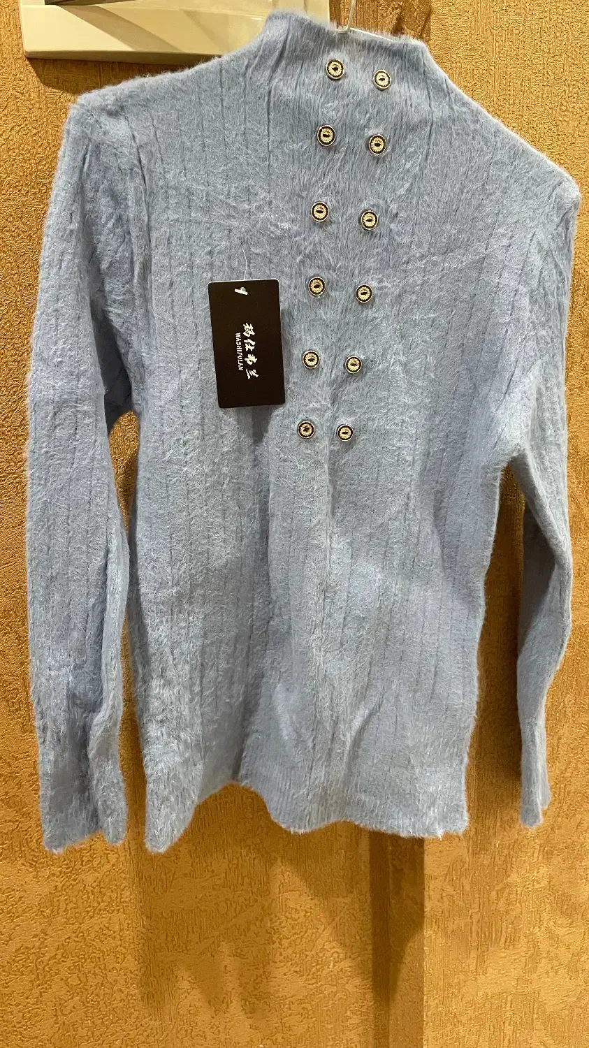 بافت کاملا نو|لباس|تهران, قناتکوثر|دیوار