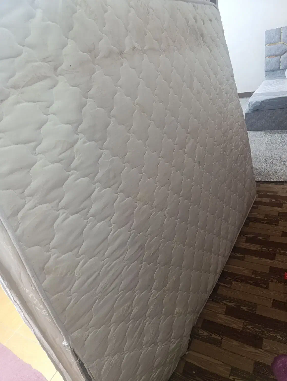 شادگان|تشک تختخواب|شادگان, |دیوار