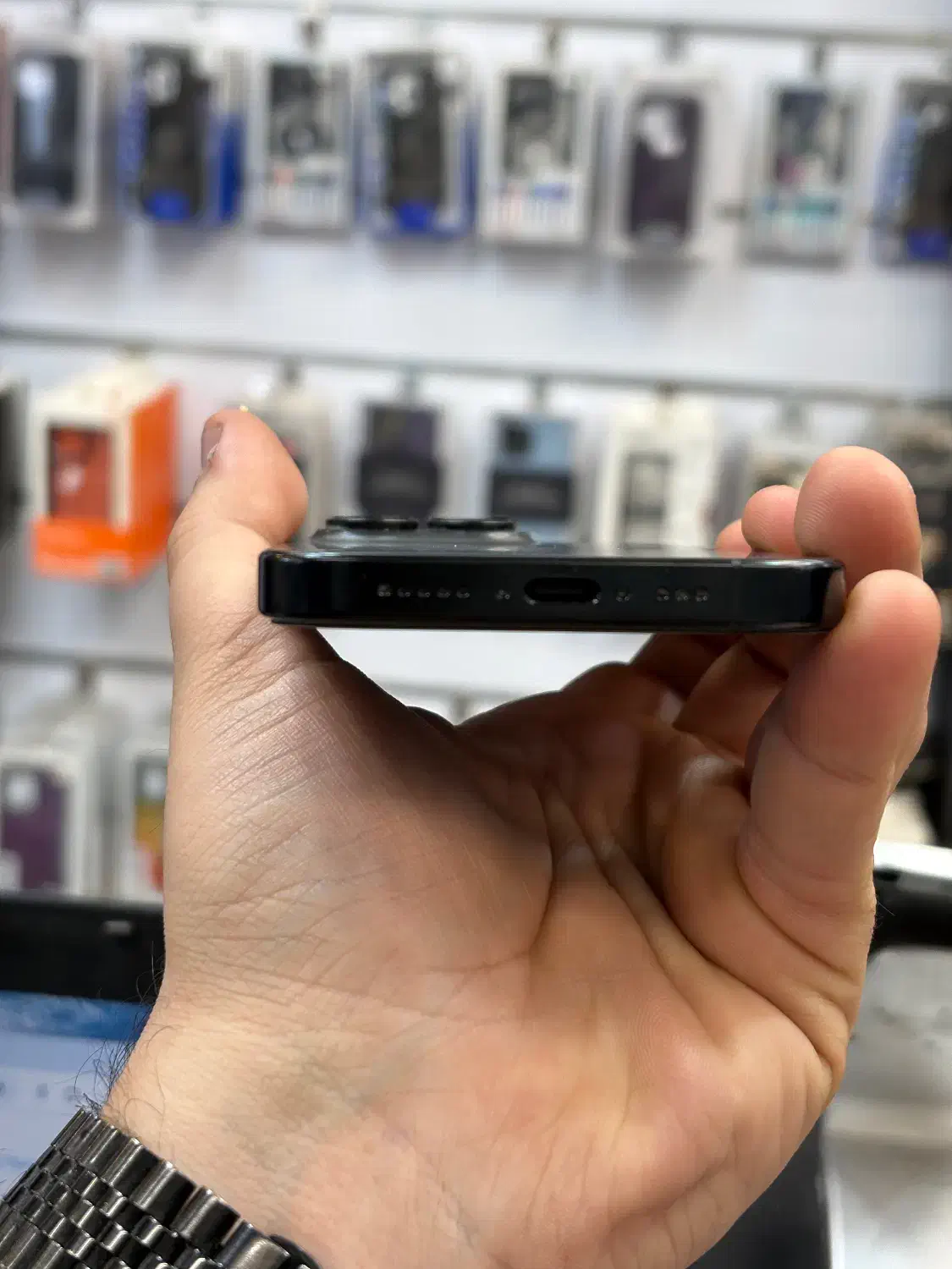 iphone 16proبا گارانتی|موبایل|اصفهان, چرخاب|دیوار