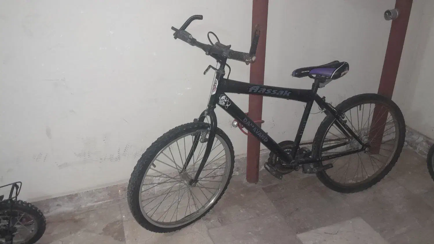 دوچرخه ۲۴|دوچرخه، اسکیت، اسکوتر|پرند, فاز ۶|دیوار