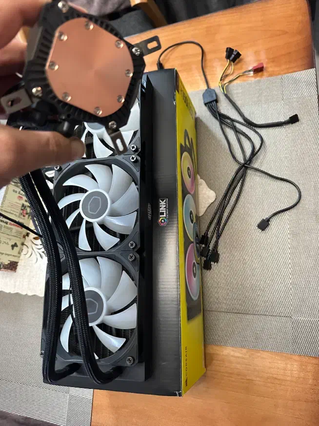 خنک کننده پردازنده کولرمستر coolermaster arg 360L|قطعات و لوازم جانبی رایانه|تهران, هوانیروز|دیوار
