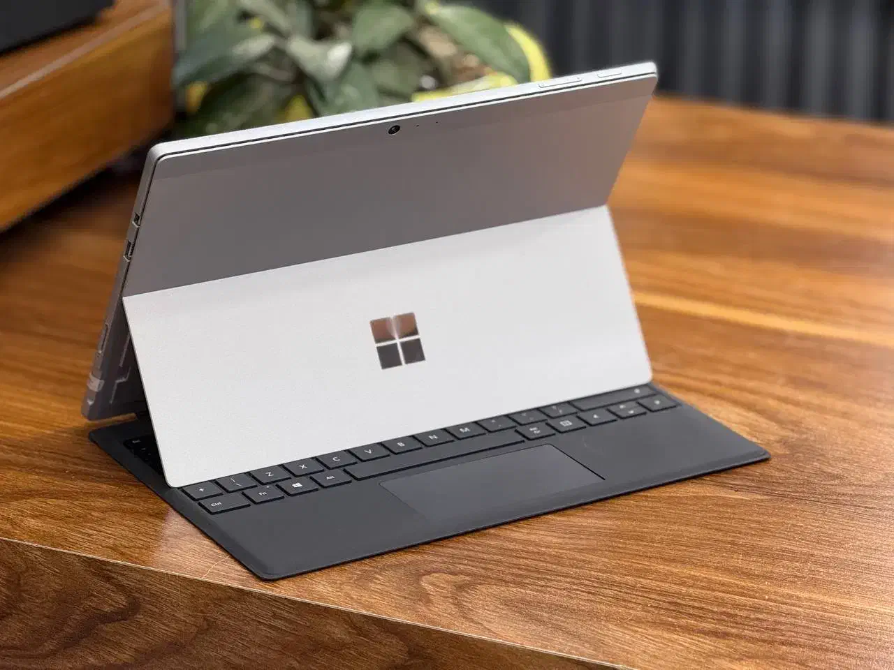لپ تاپ surface pro 5 سیم کارت خور/سرفیس|رایانه همراه|گنبد کاووس, |دیوار