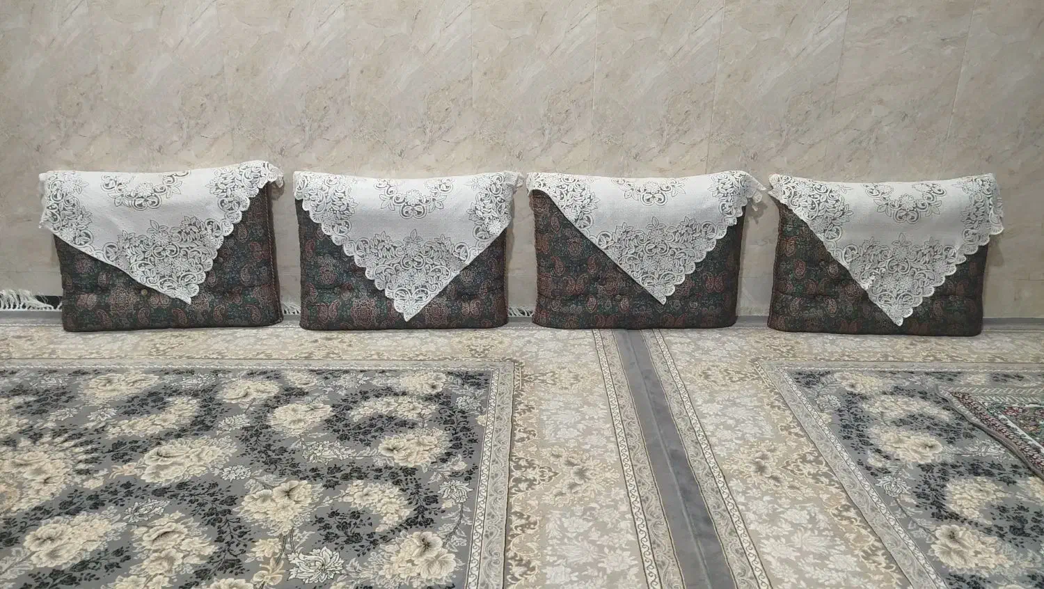 در حد نو هستن|تشک تختخواب|یزد, |دیوار