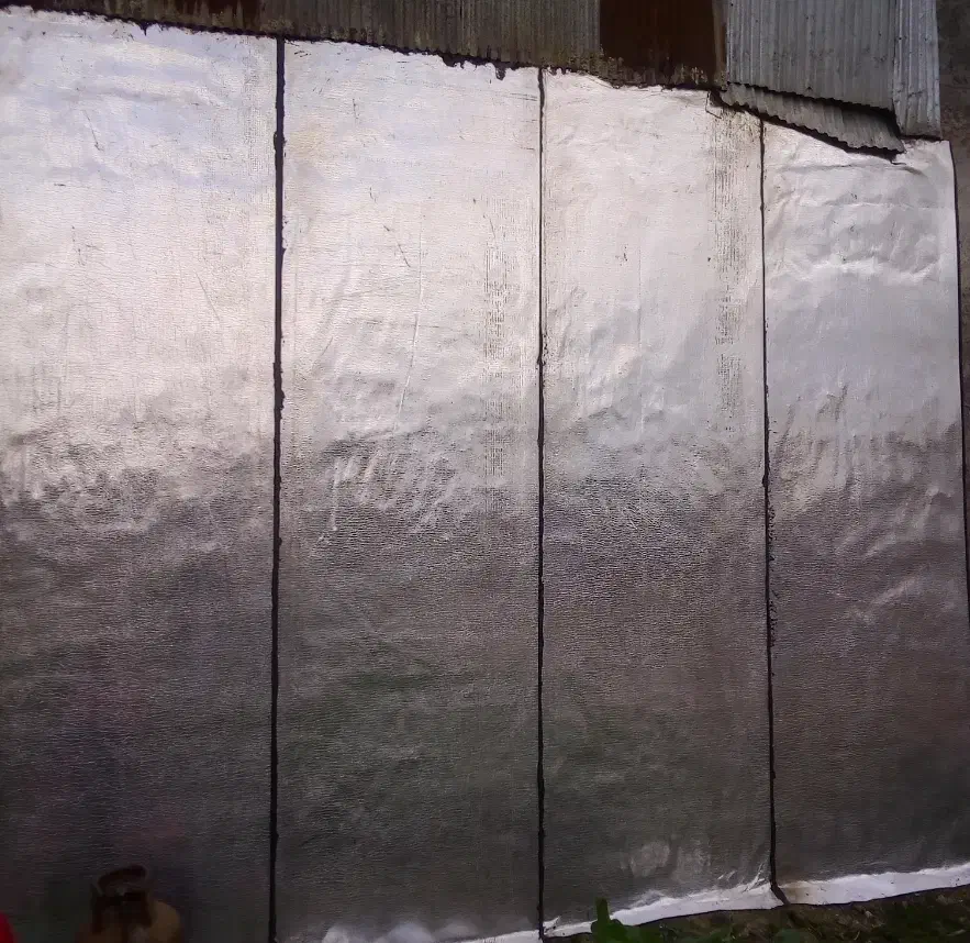 فروش و نصب انواع ایزوگام|خدمات پیشه و مهارت|خمام, |دیوار