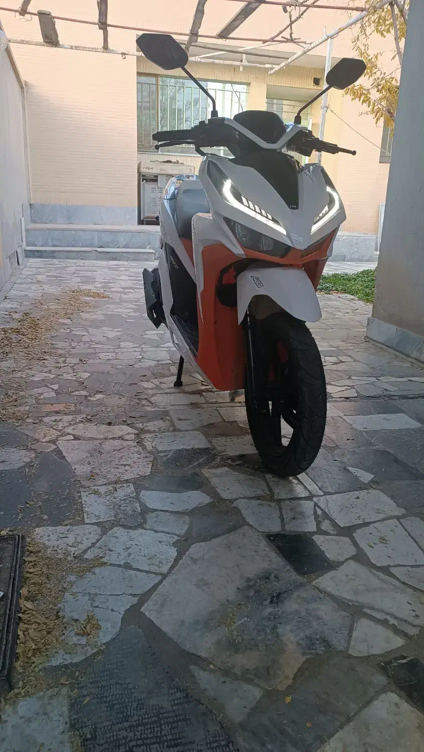 کلیک 170 کبیر مدل 1403|موتورسیکلت|یزد, |دیوار