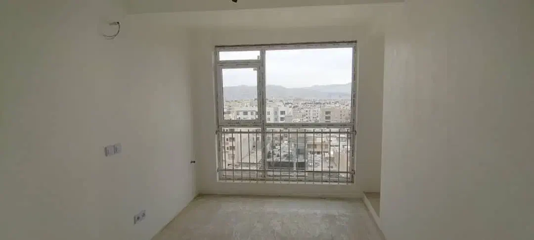 فروش آپارتمان ۱۳۰ متری ۲ خوابه غرق در نور|فروش آپارتمان|شیراز, شهرک رضوان|دیوار