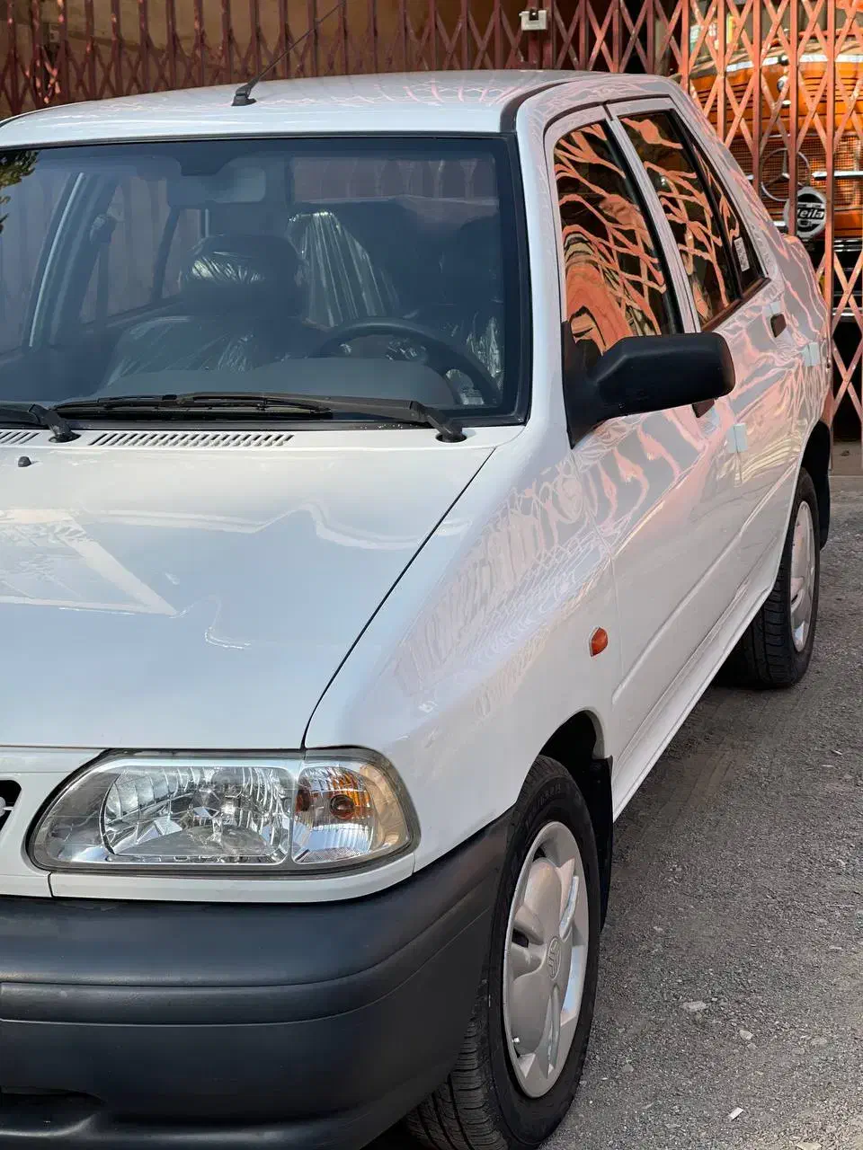 پراید ۹۸ بی رنگ و کم کار|خودرو سواری و وانت|پاوه, |دیوار