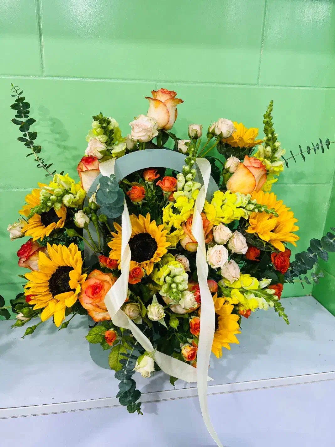 تزئینکار، همکار،نیروی کار،گلفروشی،باجای خواب سوئیت|استخدام خدمات فروشگاه و رستوران|تهران, گیشا|دیوار