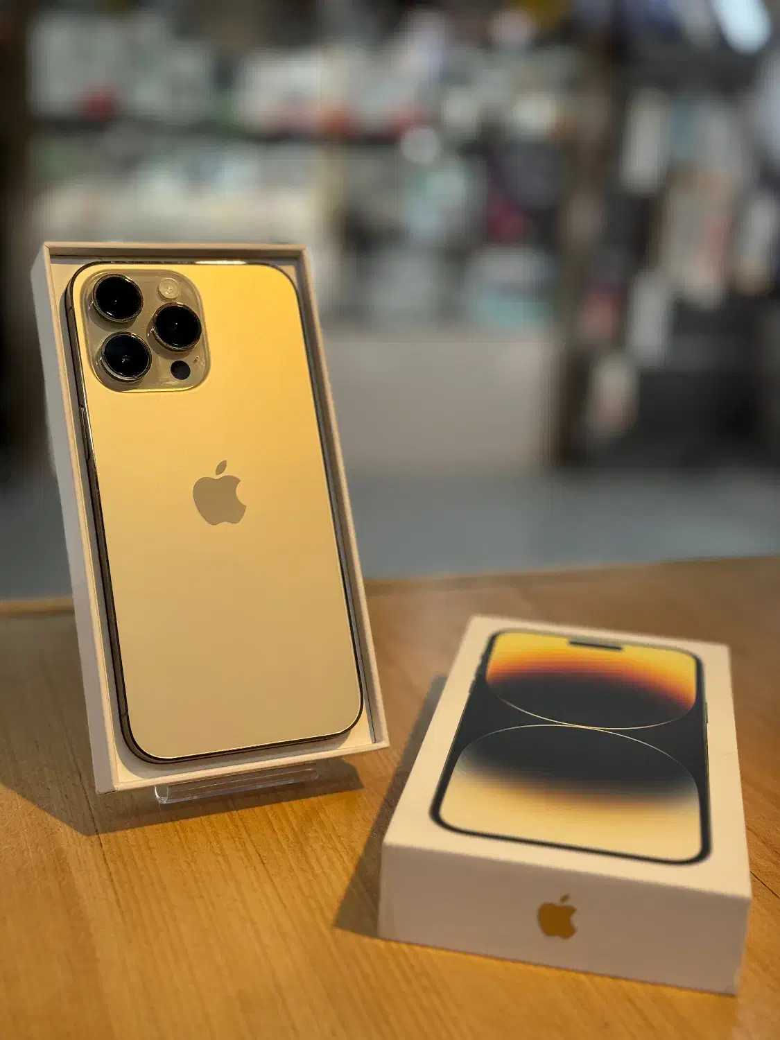 اپل iPhone 14 Pro Max با ریجستر|موبایل|اصفهان, سعادتآباد|دیوار