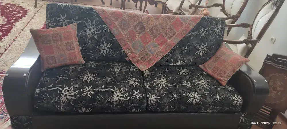 مبل راحتی 7نفره|مبلمان خانگی و میز عسلی|مرند, |دیوار