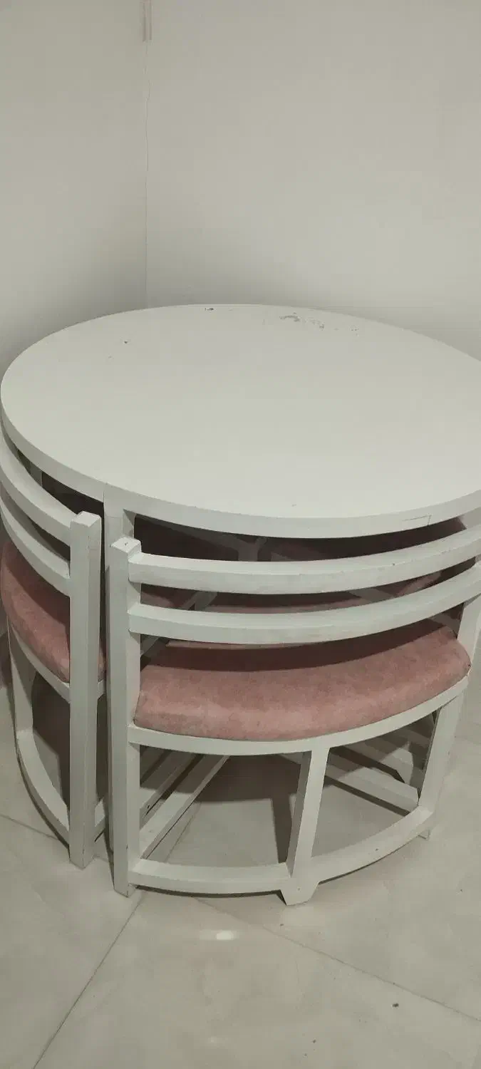 عسلی و جلو مبلی و میز ناهار خوری چهار نفره|مبلمان خانگی و میز عسلی|دره شهر, |دیوار