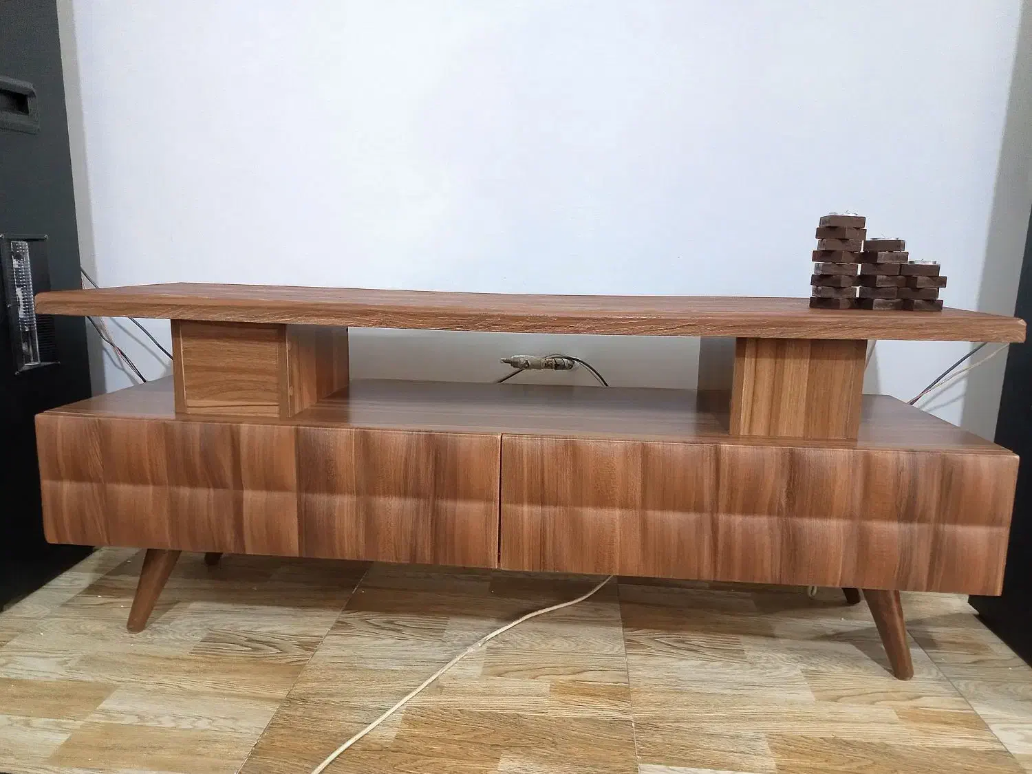 میز تلویزیون چوبی|میز تلویزیون|محمدشهر, محمدشهر|دیوار