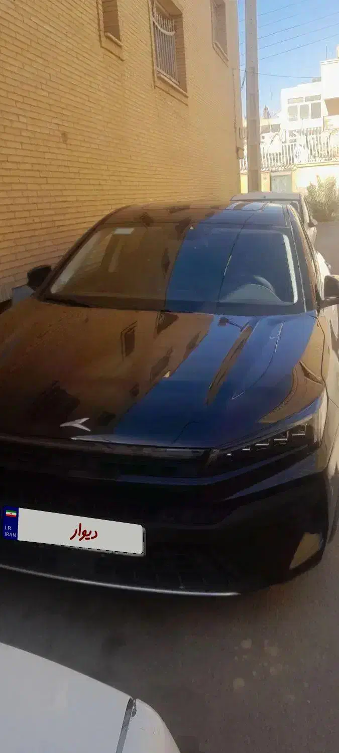 کی ام سی جی ۷مدل ۱۴۰۲|خودرو سواری و وانت|اصفهان, بهار آزادی|دیوار