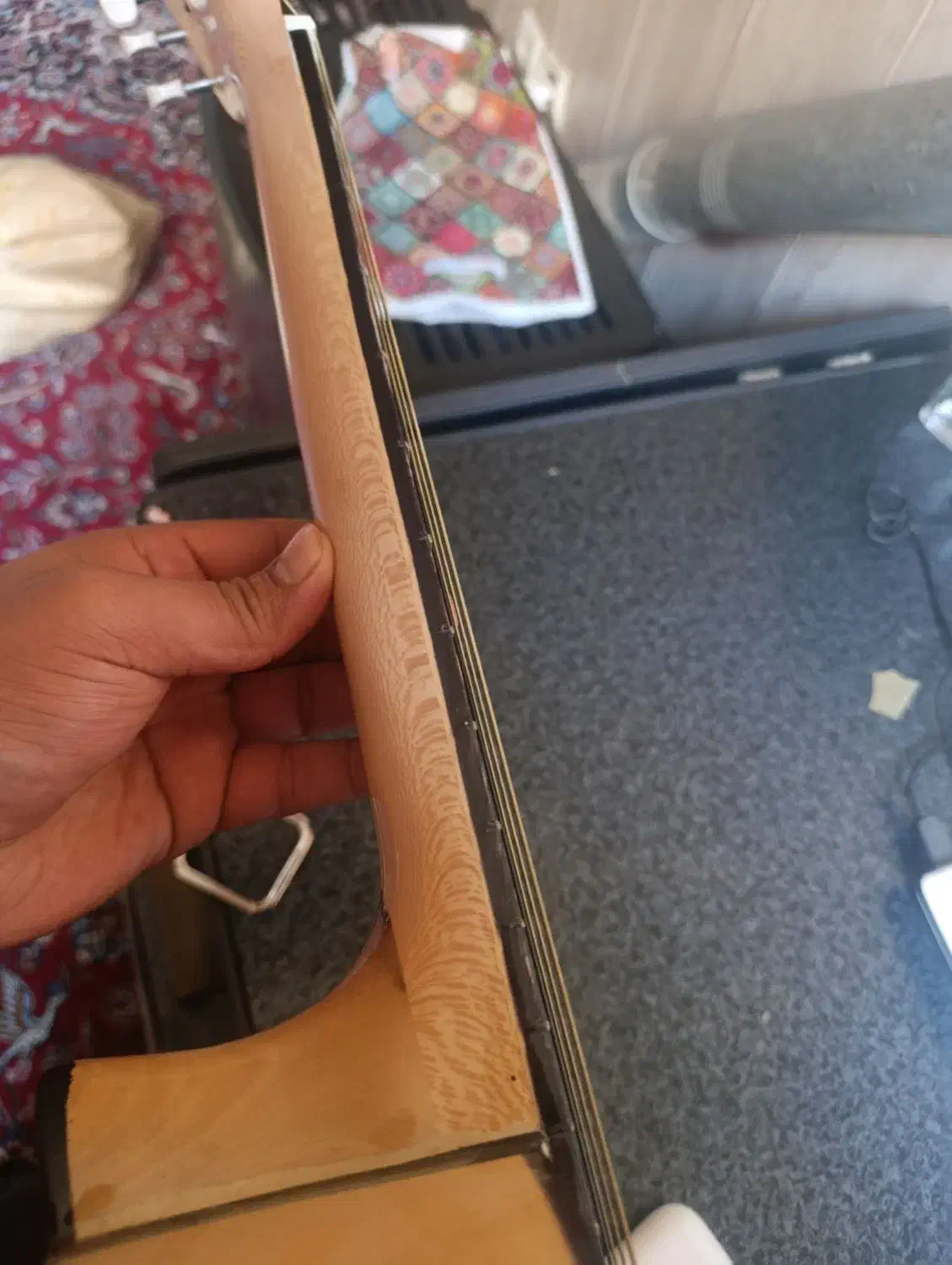 گیتار|گیتار، بیس، امپلیفایر|اصفهان, برازنده|دیوار