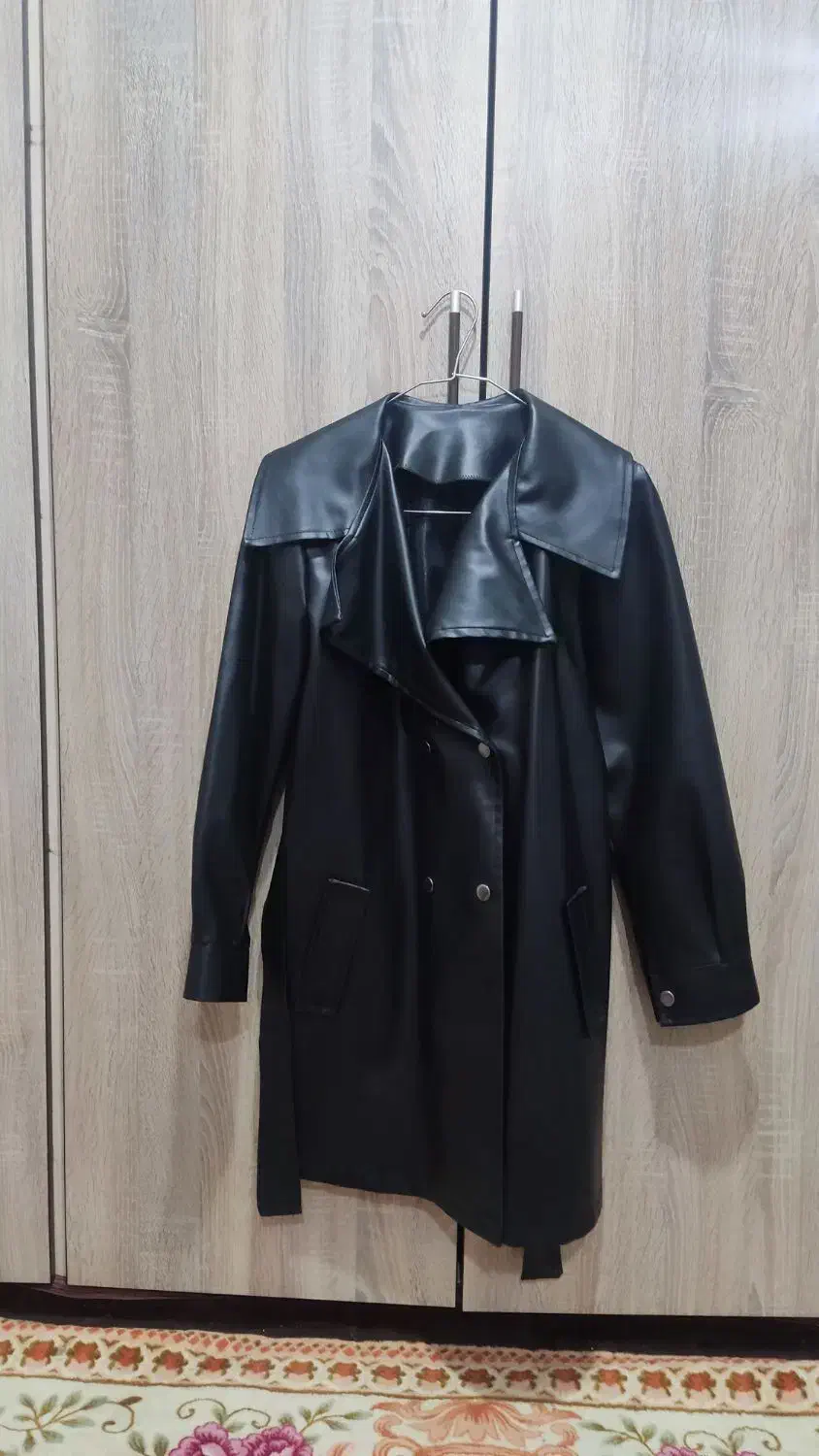 کت چرم|لباس|بندر ماهشهر, |دیوار