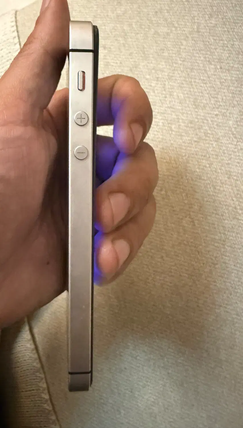 iphone 5 se|موبایل|شیراز, معالی‌آباد|دیوار