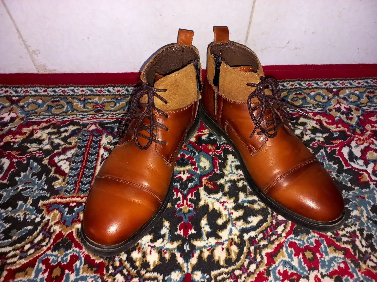 نیم بوت چرم ۴۲|کیف، کفش، کمربند|بافت, |دیوار