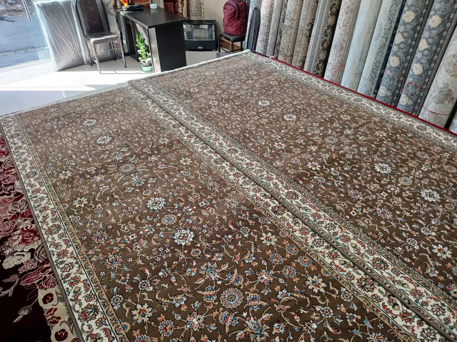 کناره فرش شهرکناره|فرش|نکا, |دیوار