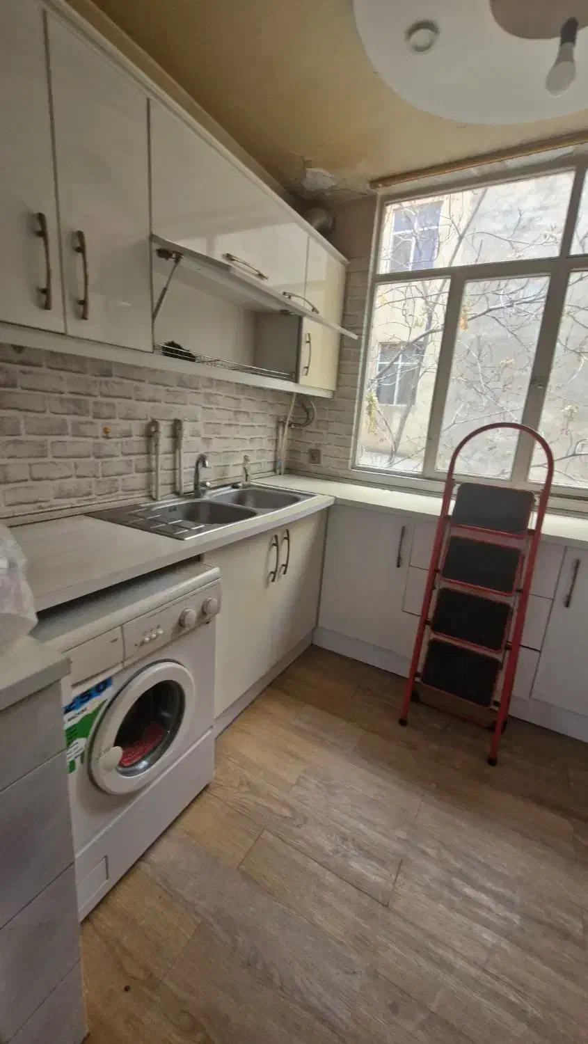 ۴۲متر/با پارکینگ/کارون بهنود/فاصله تامترو ۵ دقیقه