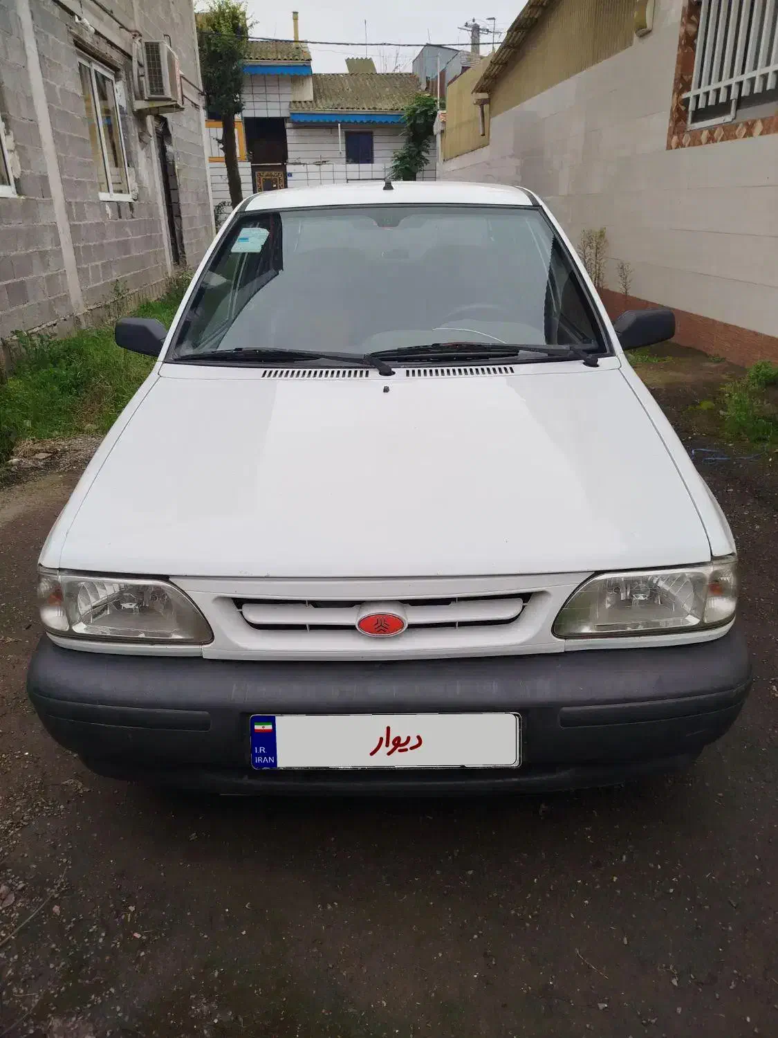 ۱۳۱مدل ۹۶ seدوگانه بیرنگ|خودرو سواری و وانت|رشت, پیله داربن|دیوار