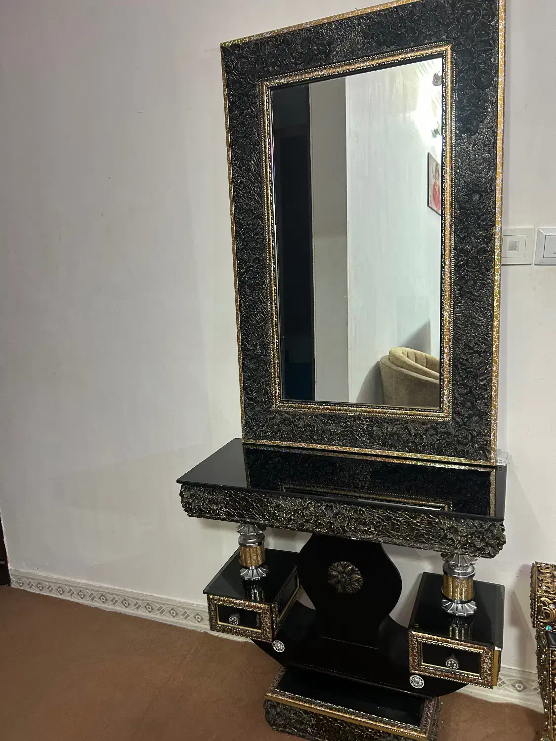 اینه|آینه|ضیاء آباد, |دیوار