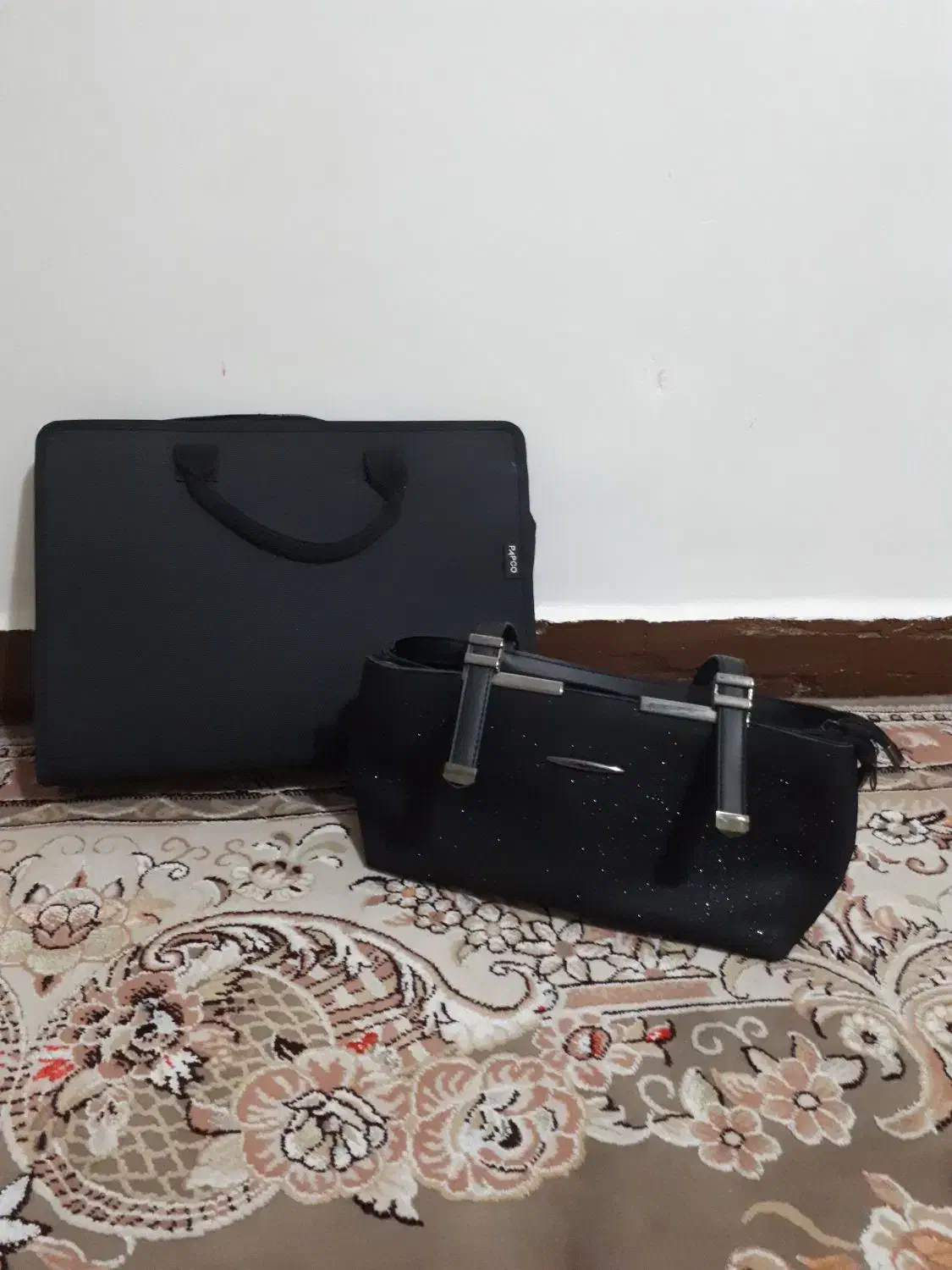 یک کیف زنانه شیک و یک کیف لپ تاپ جنس خوب|کیف، کفش، کمربند|اندیمشک, |دیوار