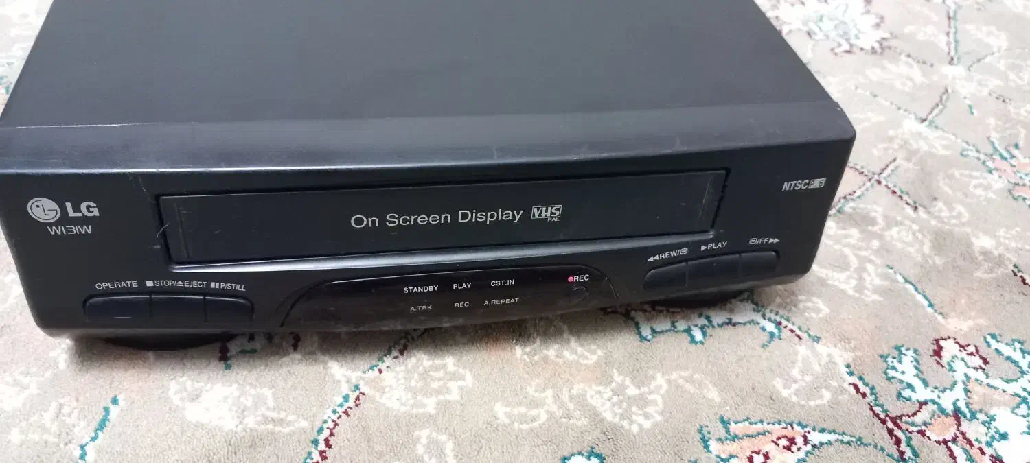 ویدیو نوار بزرگ LG نیاز به سرویس|پخش‌کننده DVD و ویدیو|فردیس, سرحدی|دیوار