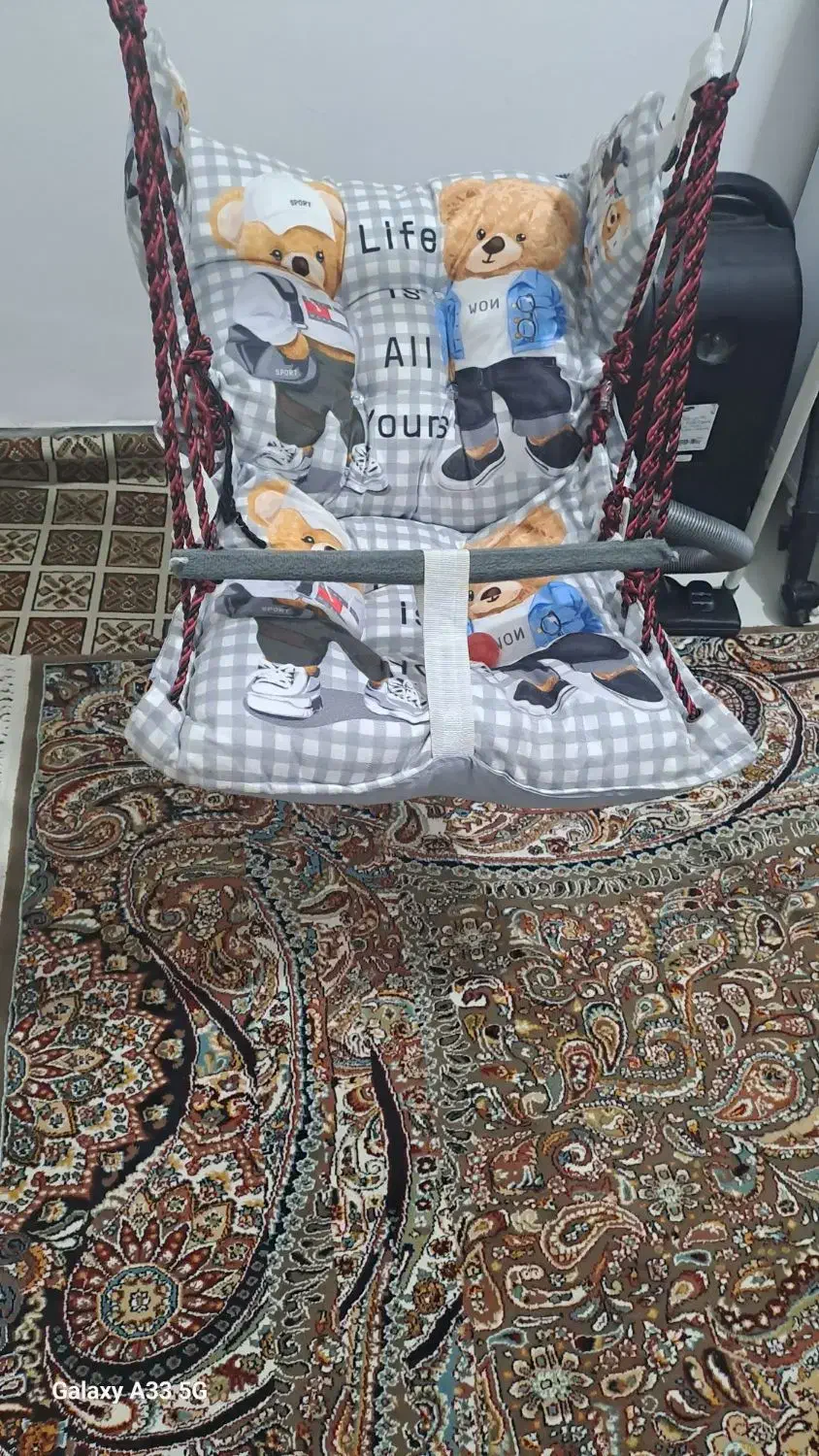 تاب گهواره ای با پایه فلزی|اسباب و اثاث بچه|قزوین, |دیوار