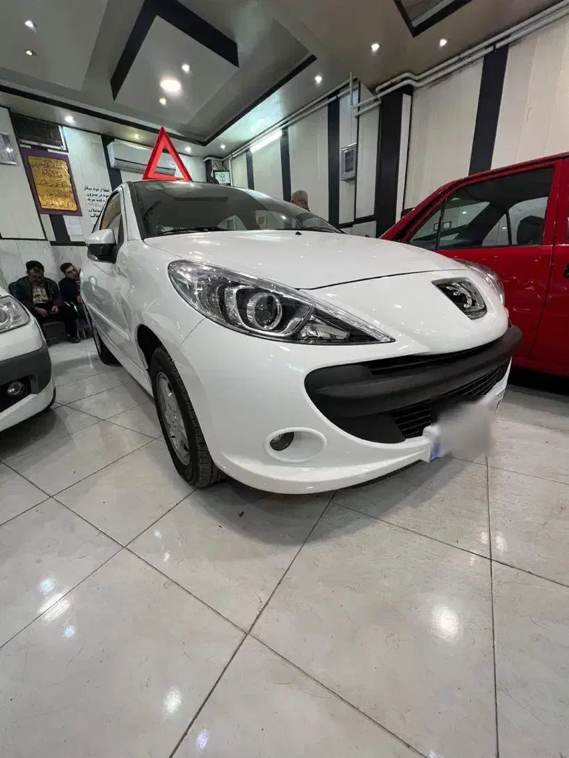 ۲۰۷ اتومات ۱۴۰۴|خودرو سواری و وانت|اصفهان, مشکین|دیوار