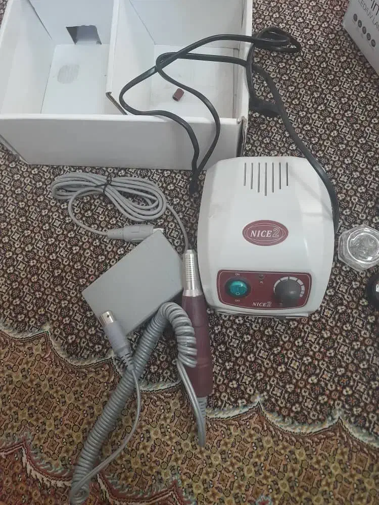 فروش دستگاه کاشت ناخن|آرایشگاه و سالن‌های زیبایی|شیراز, کفترک|دیوار