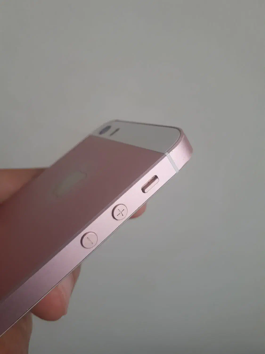 ایفون SE رزدگلد 16G|موبایل|تهران, هفت حوض|دیوار