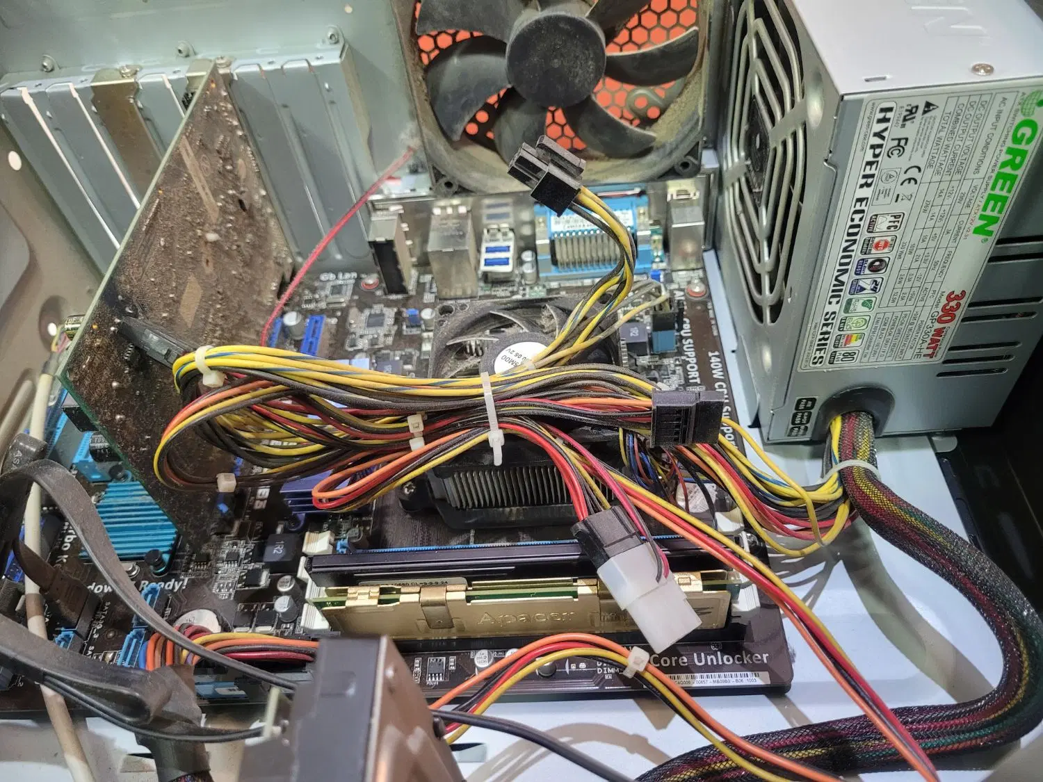 کامپیوتر PC با مانیتور|رایانه رومیزی|اصفهان, ملک|دیوار
