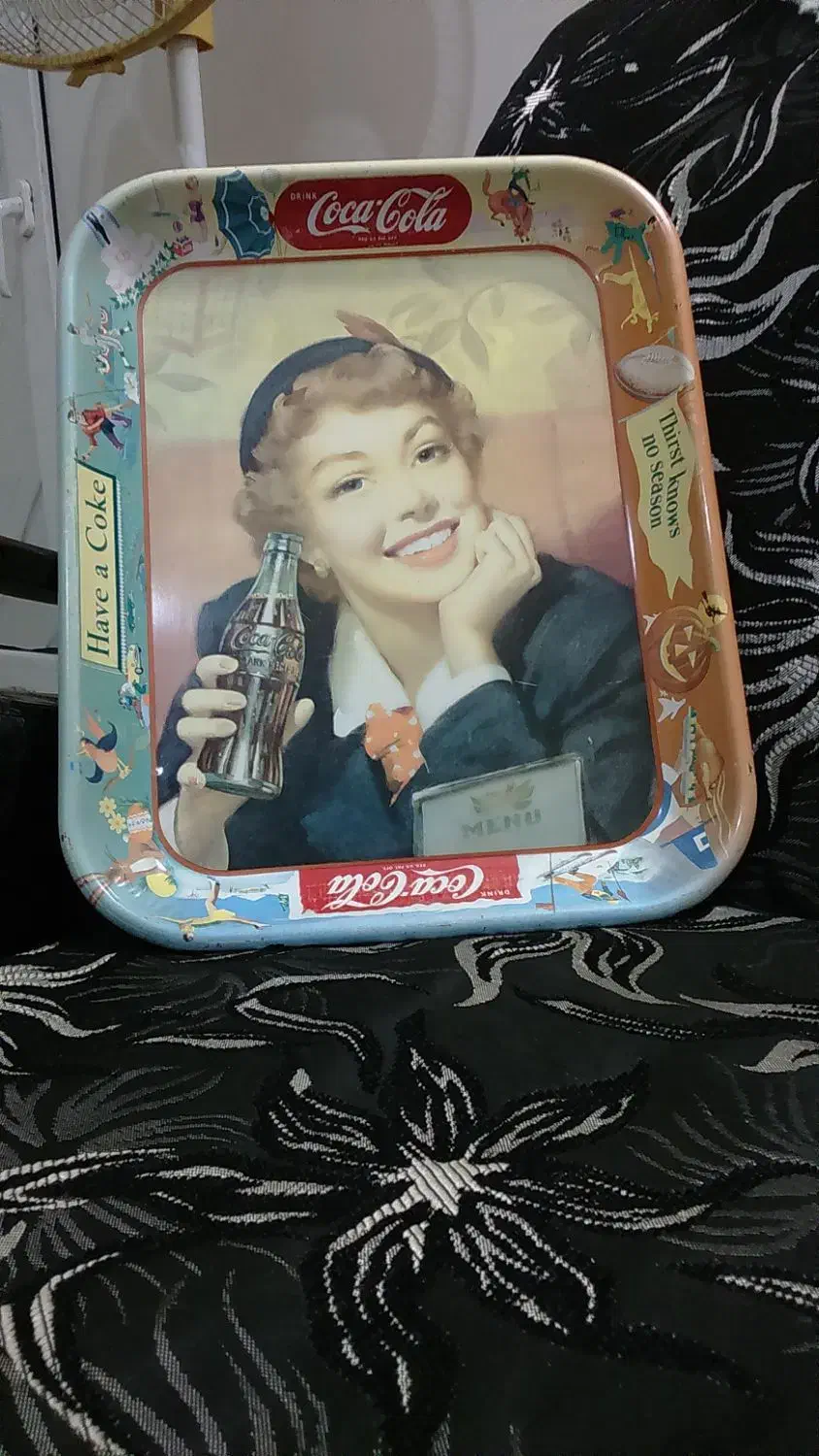 سینی تبلیغاتی قدیمی|ظروف سرو و پذیرایی|گلبهار, شهر جدید گلبهار|دیوار