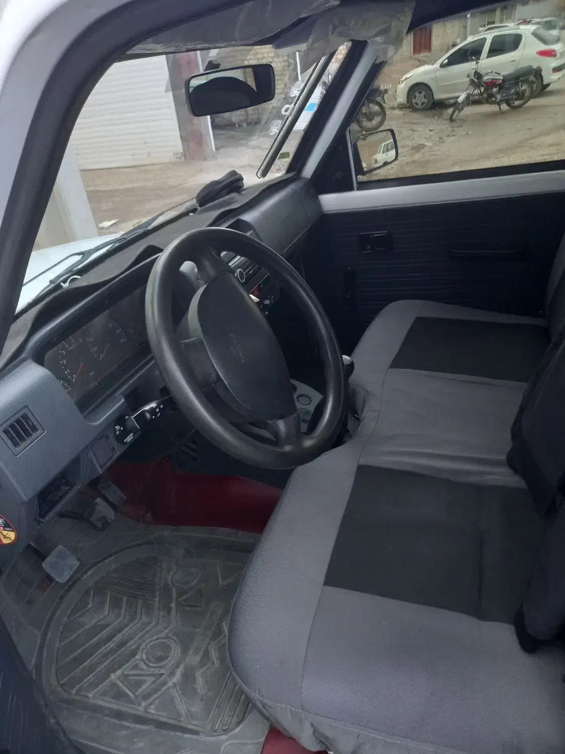 فروش‌مزدا‌کارا‌تک‌کابین‌مدل‌۹۸|خودرو سواری و وانت|داراب, |دیوار