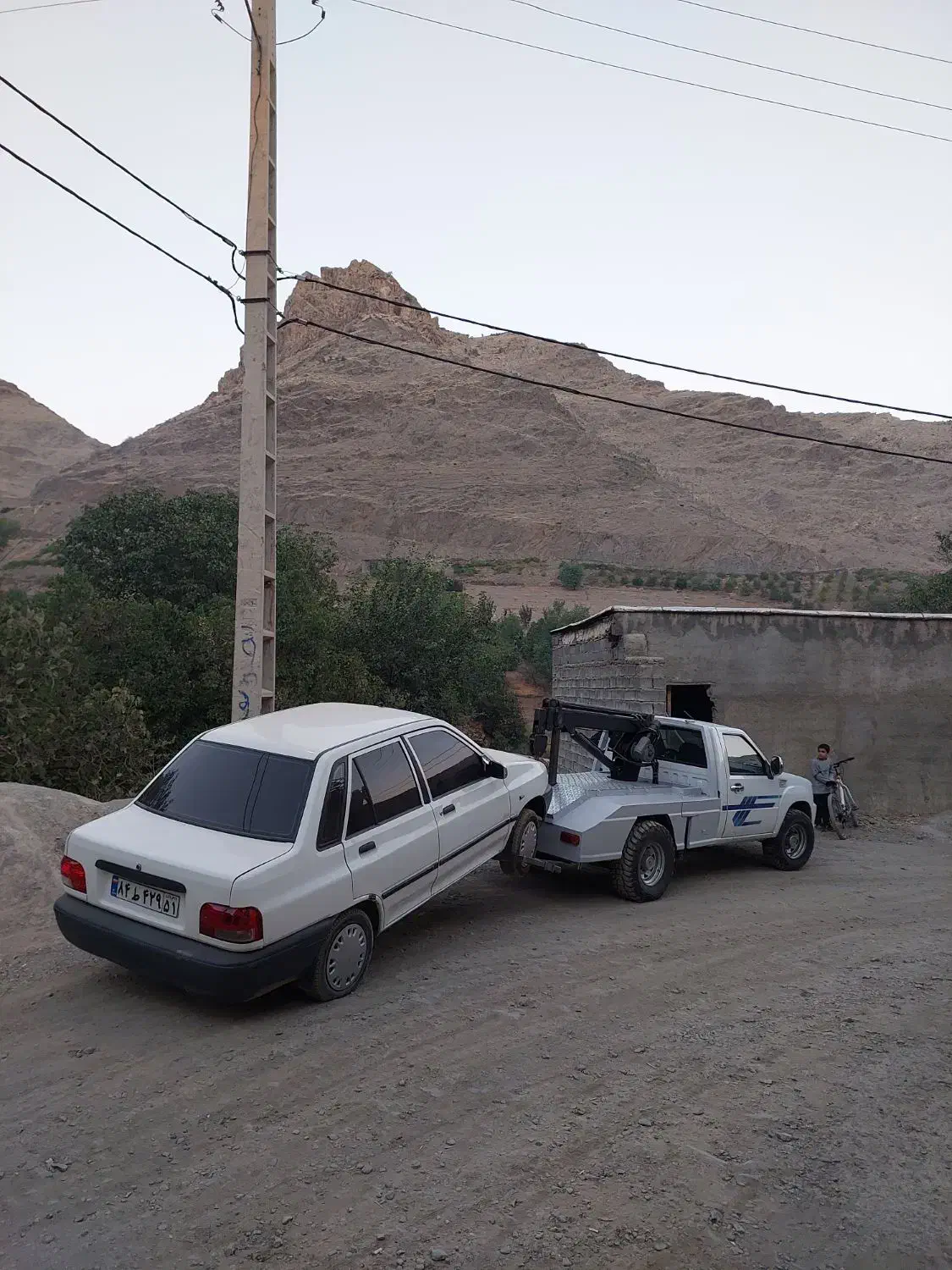 یدکش امدادخودرو جرثقیل یدک کش پاسخگوی (۲۴)ساعته|خدمات حمل و نقل|سنندج, |دیوار