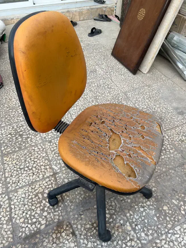 صندلی چرخدار|صندلی و نیمکت|کاشان, ولیعصر|دیوار