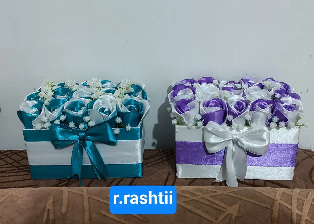 گل ربانی زیبا|گل مصنوعی|رشت, کوی مهر|دیوار