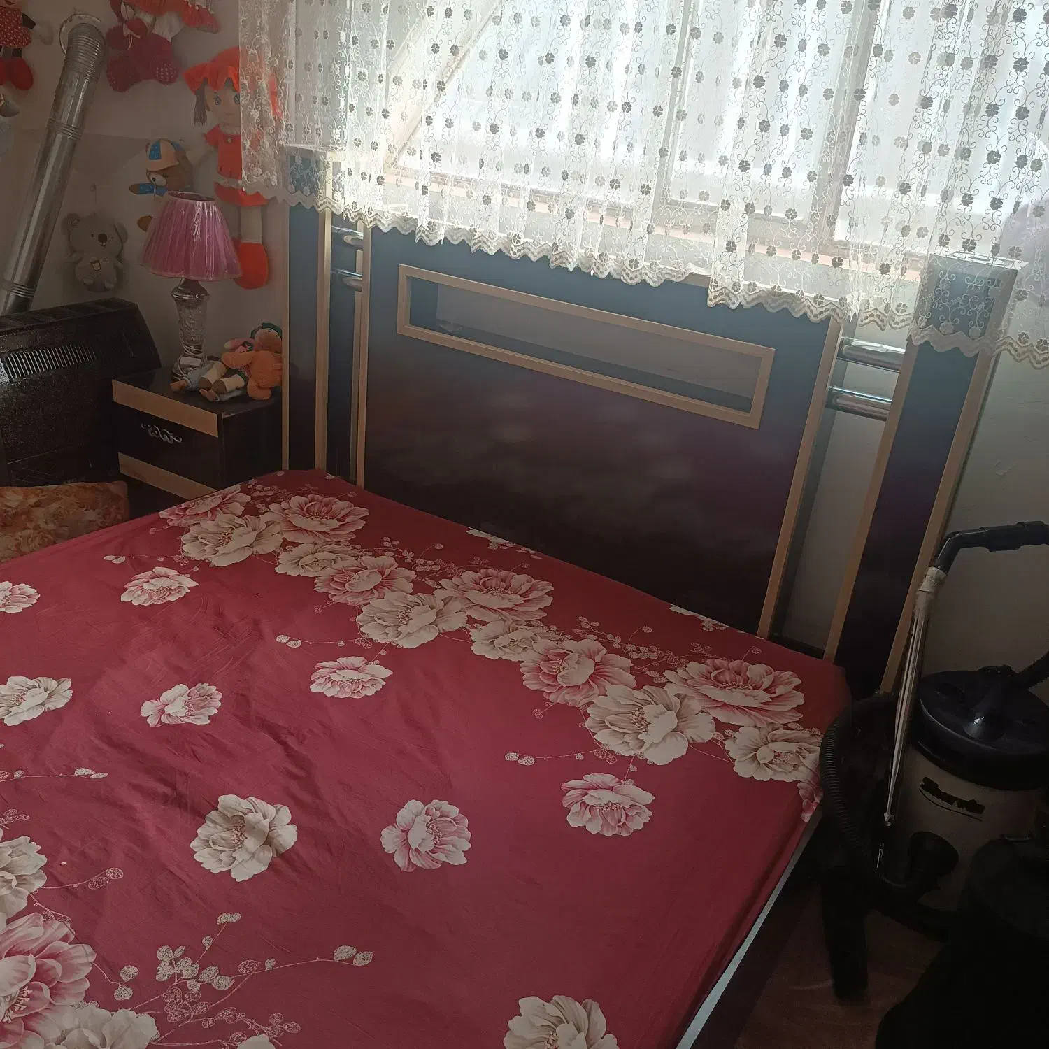 تخت خواب دو نفره|تخت و سرویس خواب|چناران, |دیوار