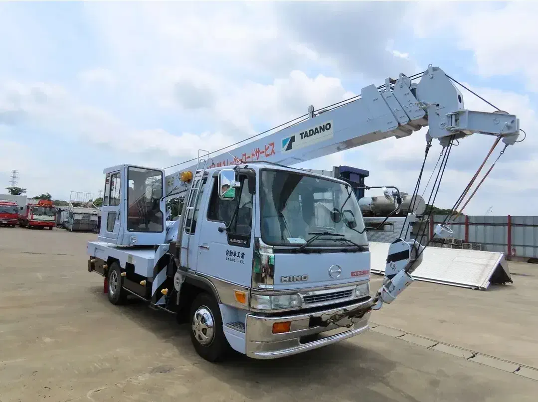 خدمات و اجاره جرثقیل آسمان قزوین|خدمات حمل و نقل|قزوین, |دیوار