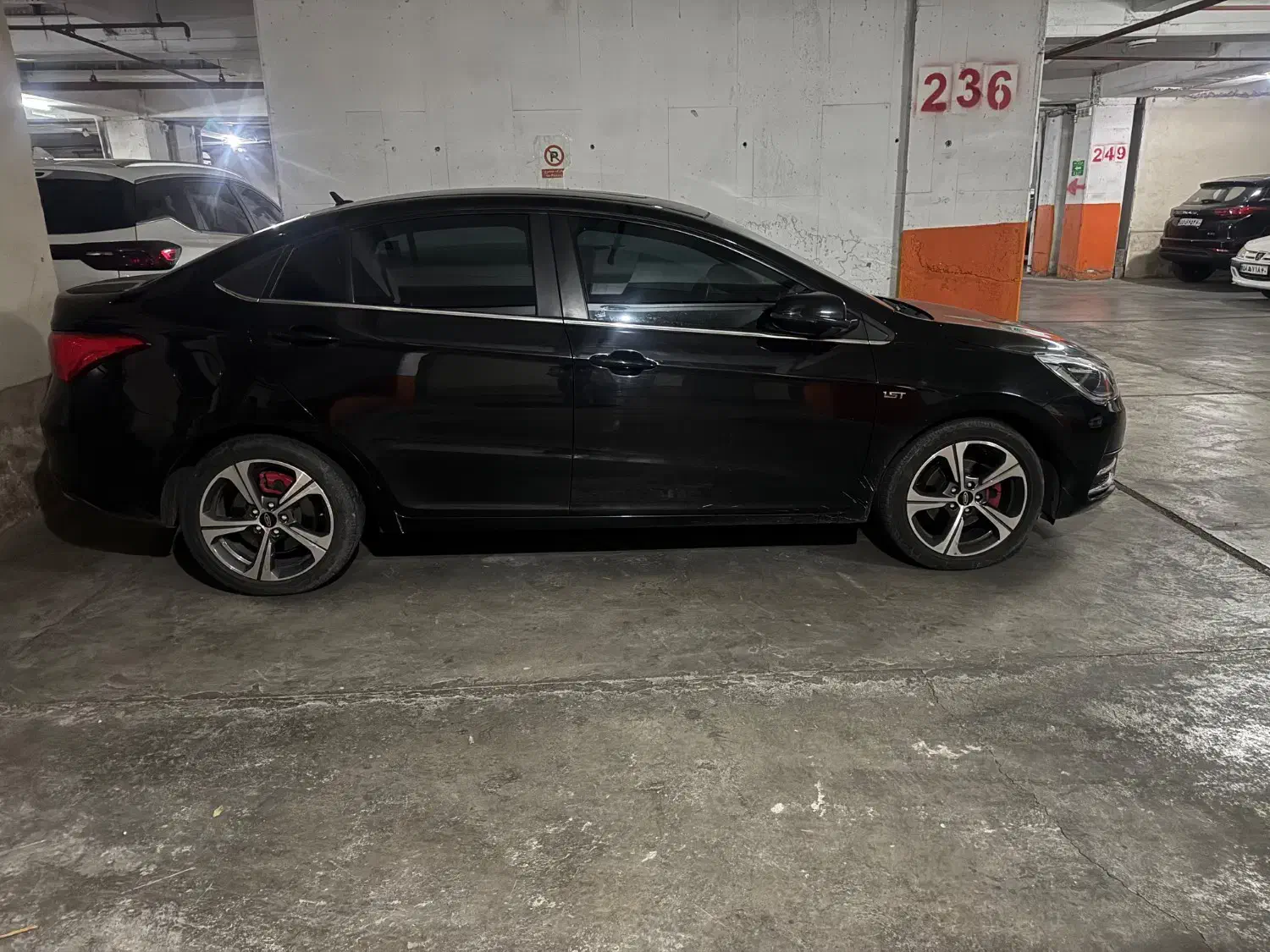 آریزو ۵ el 402|خودرو سواری و وانت|تهران, گلستان (شهرک راه آهن)|دیوار