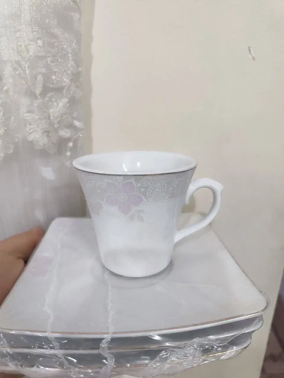 سرویس ۴۸ پارچه چینی پردیس ۶ نفره|ظروف سرو و پذیرایی|تهران, دولاب|دیوار