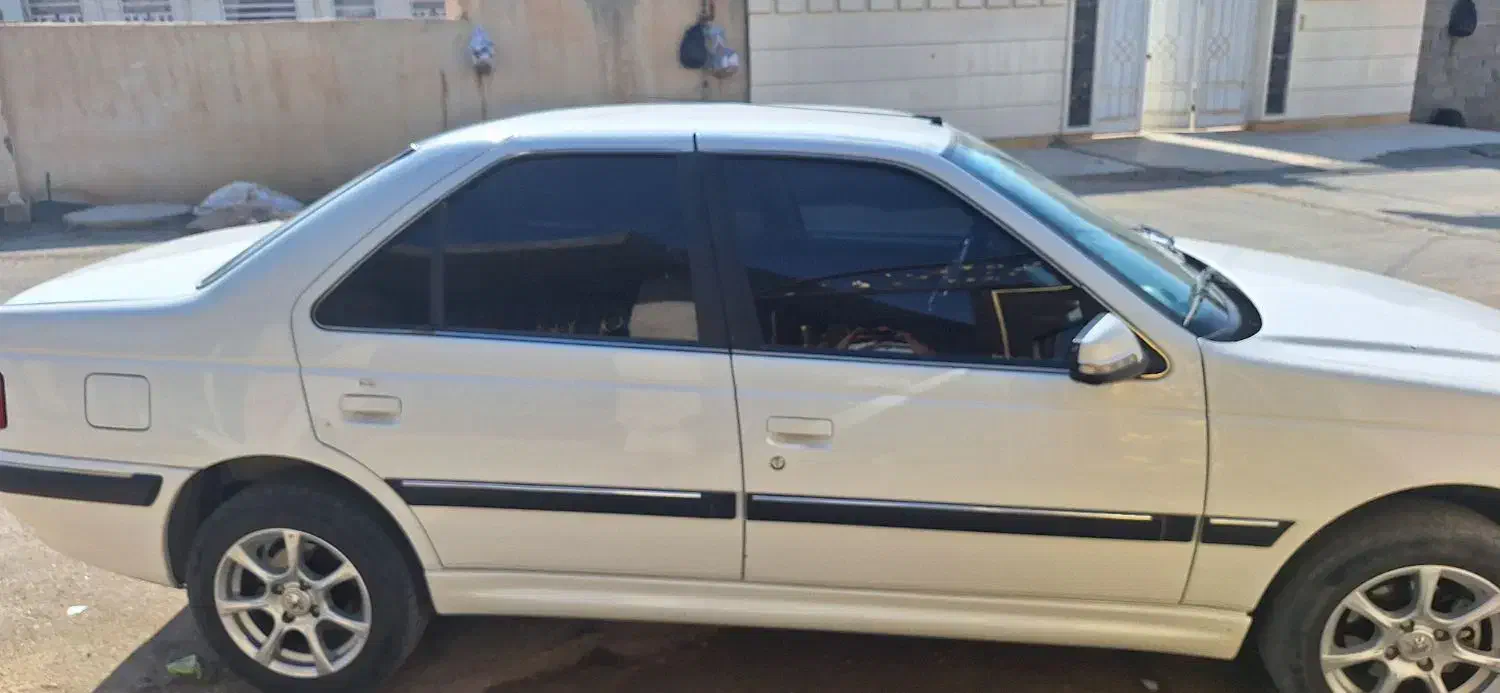 پژو پارس سال سفارشی|خودرو سواری و وانت|ایلام, |دیوار