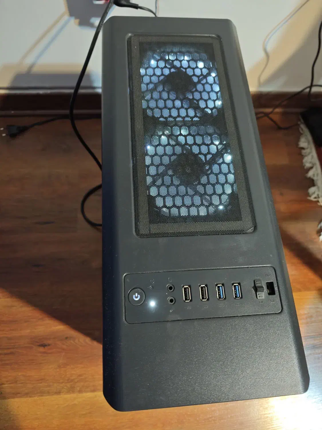 کیس گیمینگ|رایانه رومیزی|تهران, جردن|دیوار